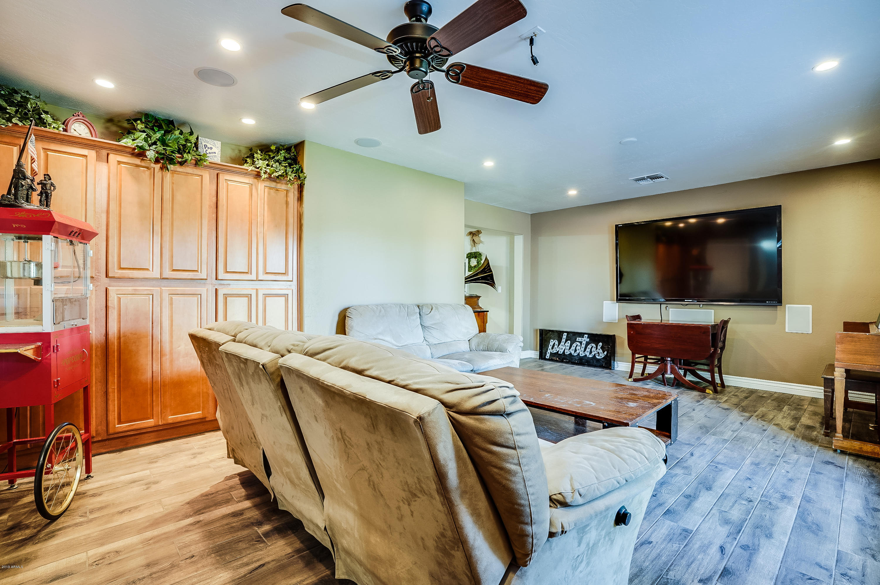 2336 East Willis Road Gilbert, AZ 85297 - Photo 15 of 76 Willis-18