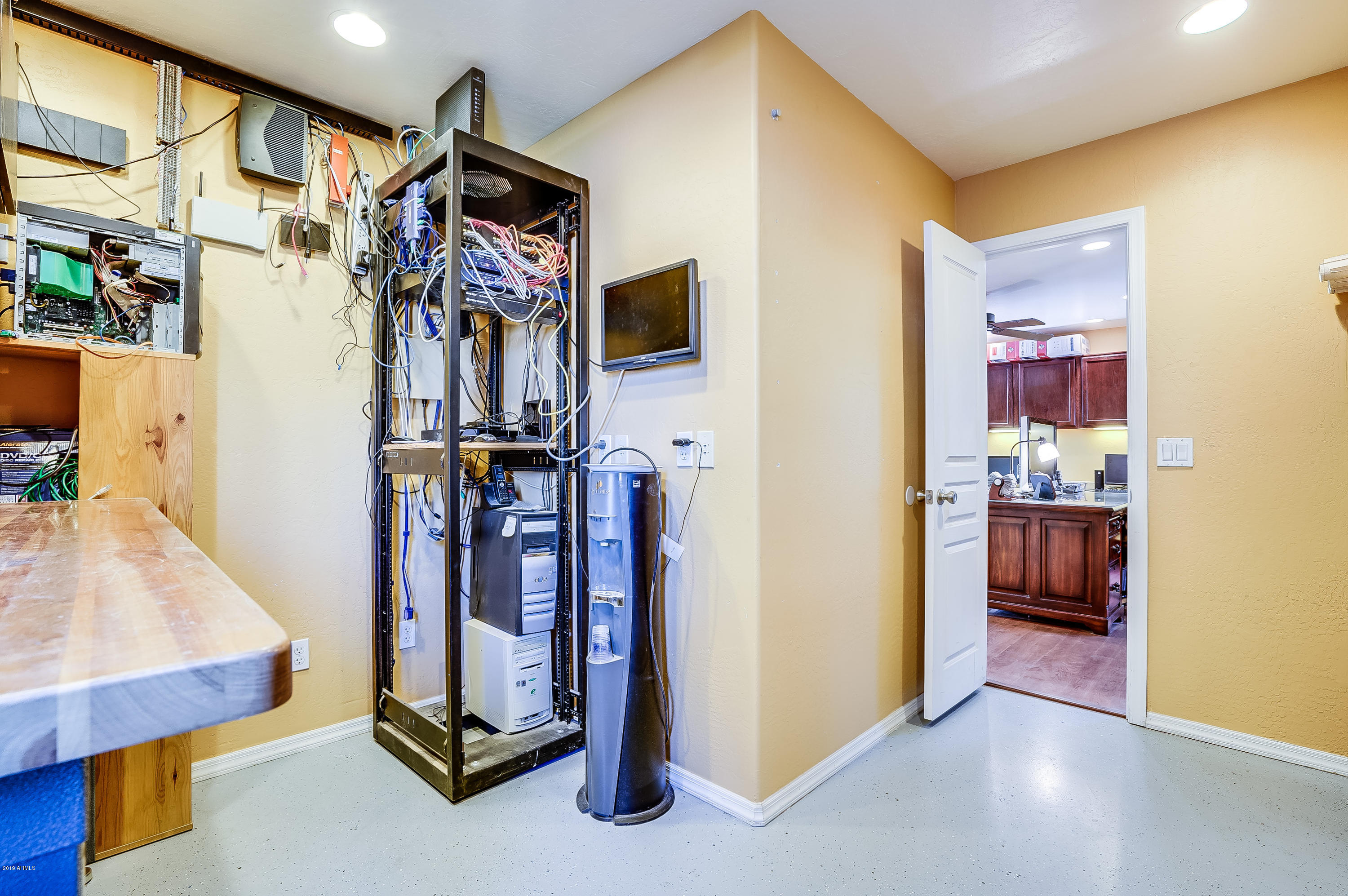 2336 East Willis Road Gilbert, AZ 85297 - Photo 44 of 76 Willis-48