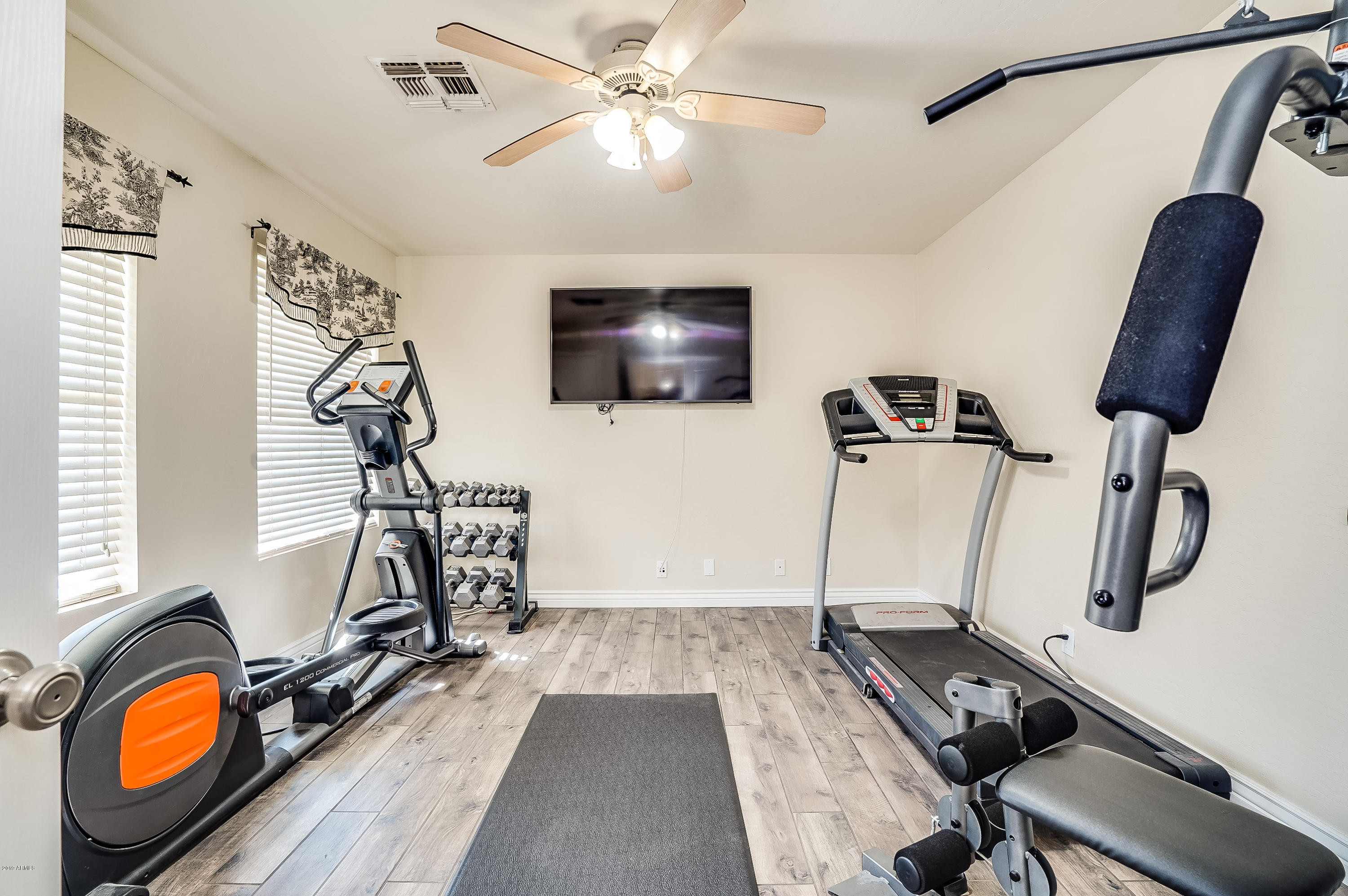2336 East Willis Road Gilbert, AZ 85297 - Photo 6 of 76 Willis-9