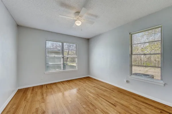 $1,095 | 7 Pershing Drive, Unit A, Denison, TX 75020