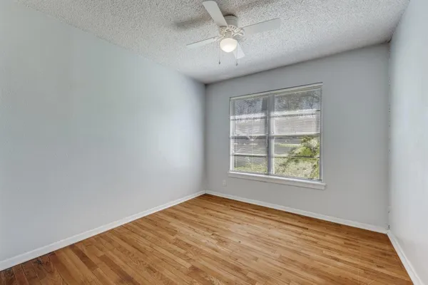 $1,095 | 7 Pershing Drive, Unit A, Denison, TX 75020