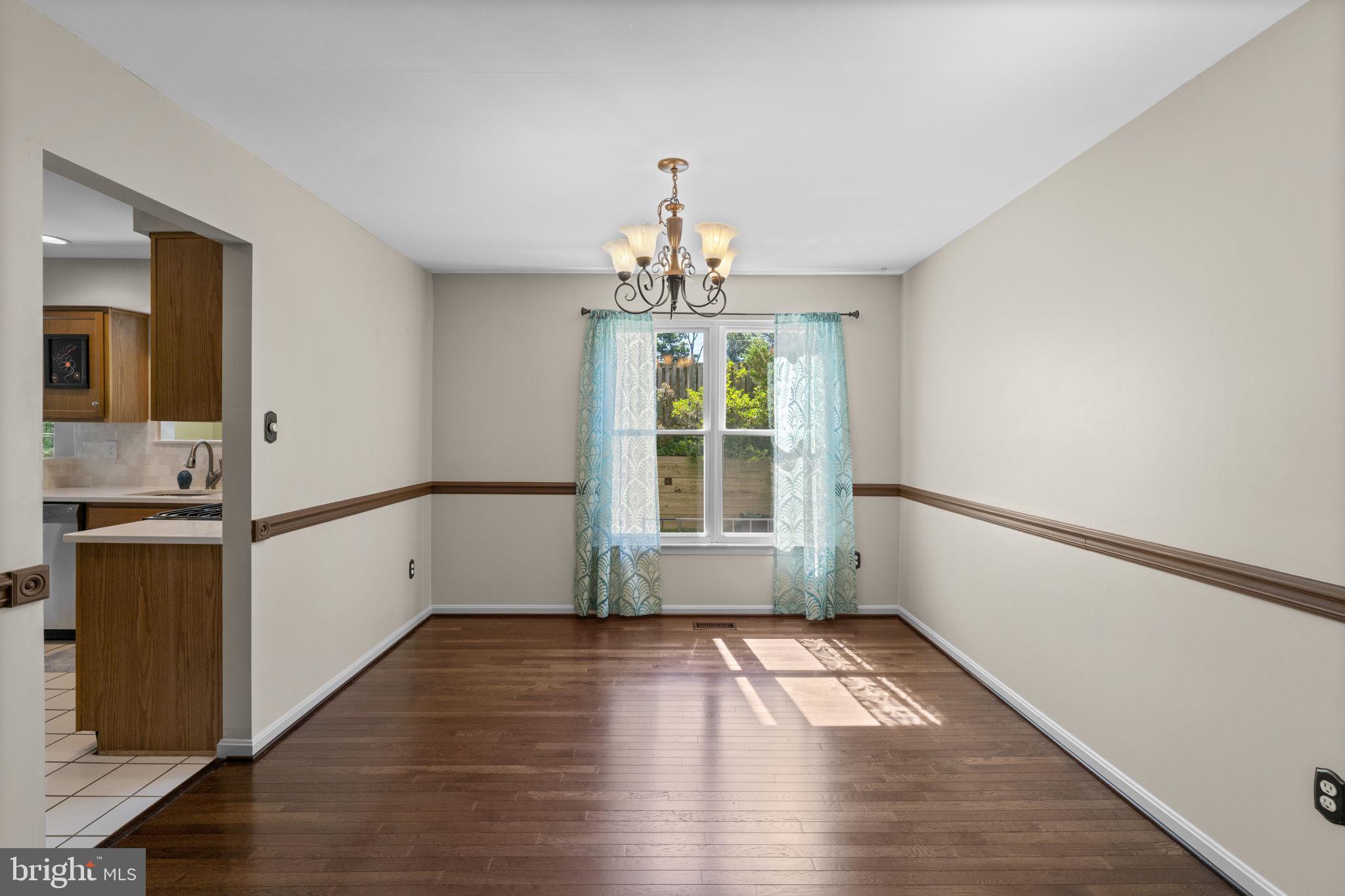 431 Rockway Road Catonsville, MD 21228 - Photo 7 of 45 Gallery Image 7