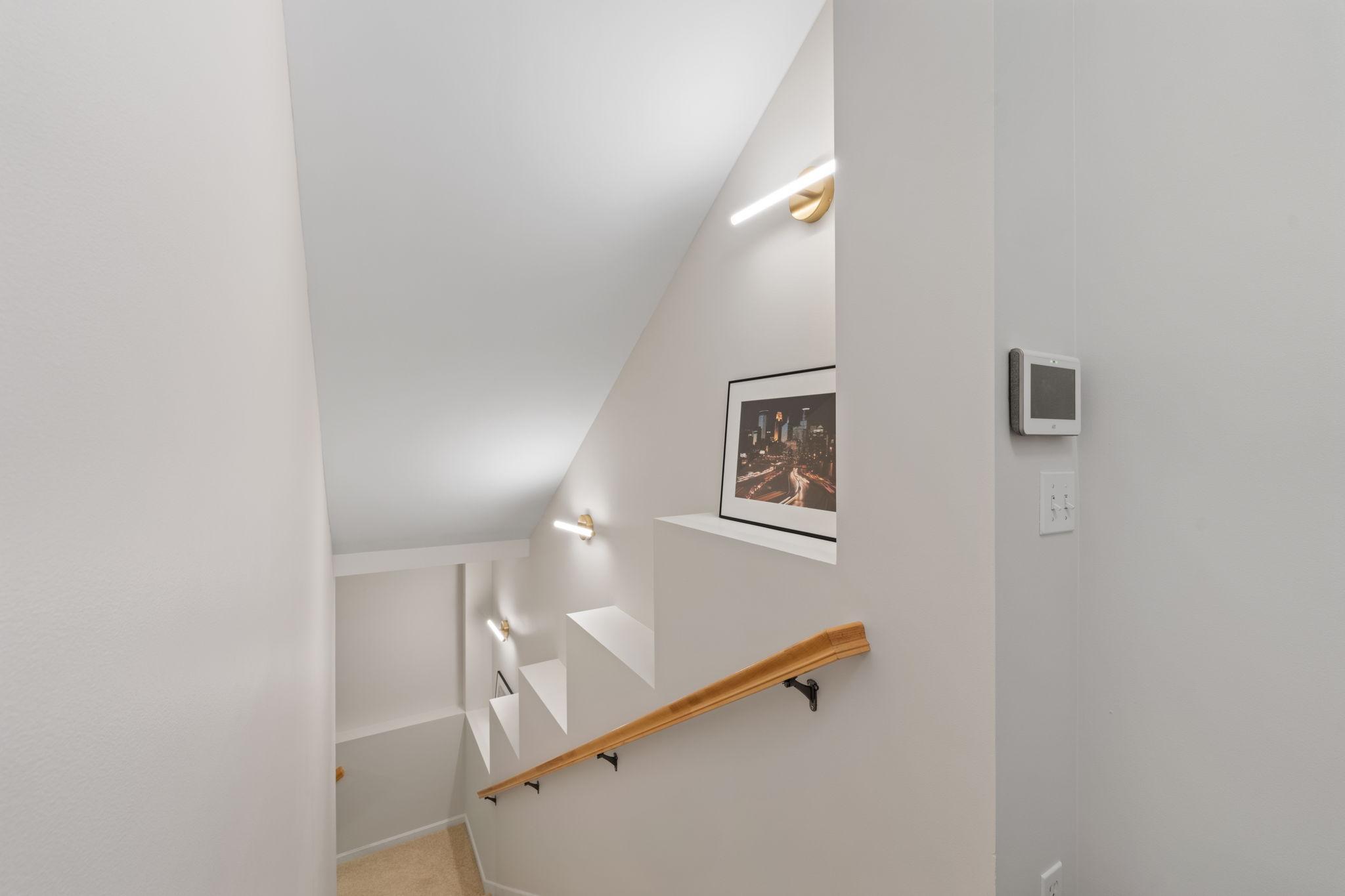 1008 Portland Avenue Minneapolis, MN 55404 - Photo 23 of 56