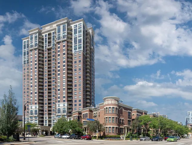 $3,295 | 1008 Portland Avenue, Minneapolis, MN 55404