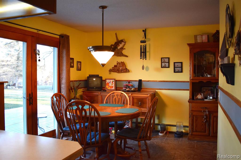 8860 South Orr Road Freeland, MI 48623 - Photo 17 of 47