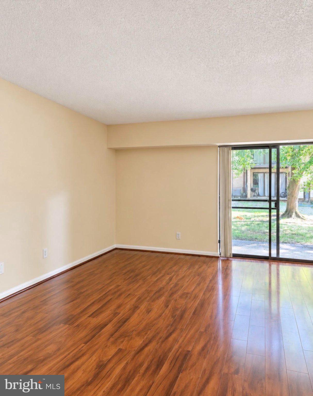 2226 Castle Rock Square, Unit 1B Reston, VA 20191 - Photo 11 of 18 Gallery Image 11