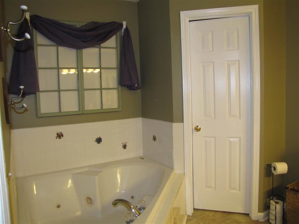 1828 West State Rte 29 De Graff, OH 43318 - Photo 8 of 21