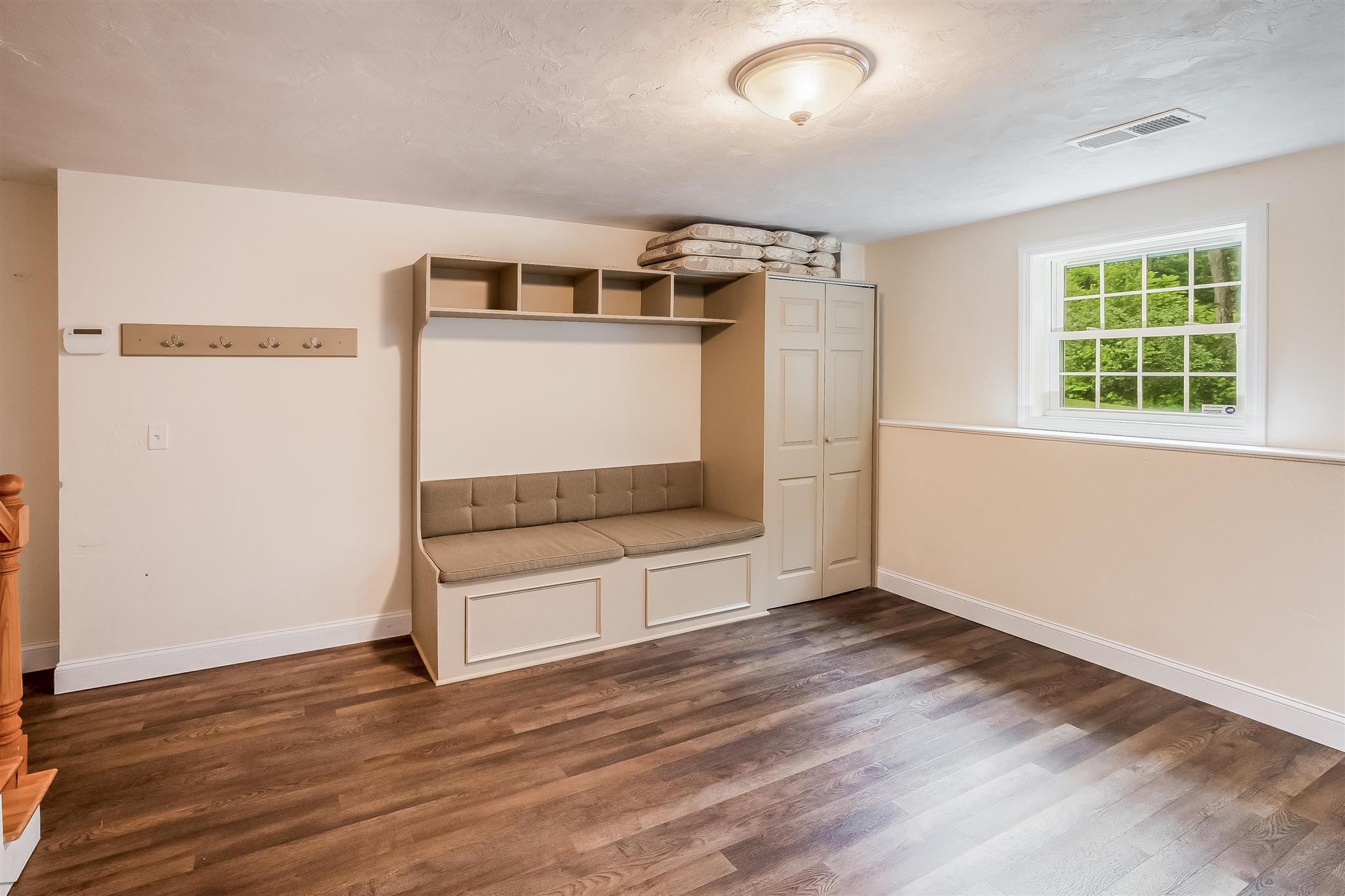 7 Mallard Road Windham, NH 03087 - Photo 21 of 40 Gallery Image 21