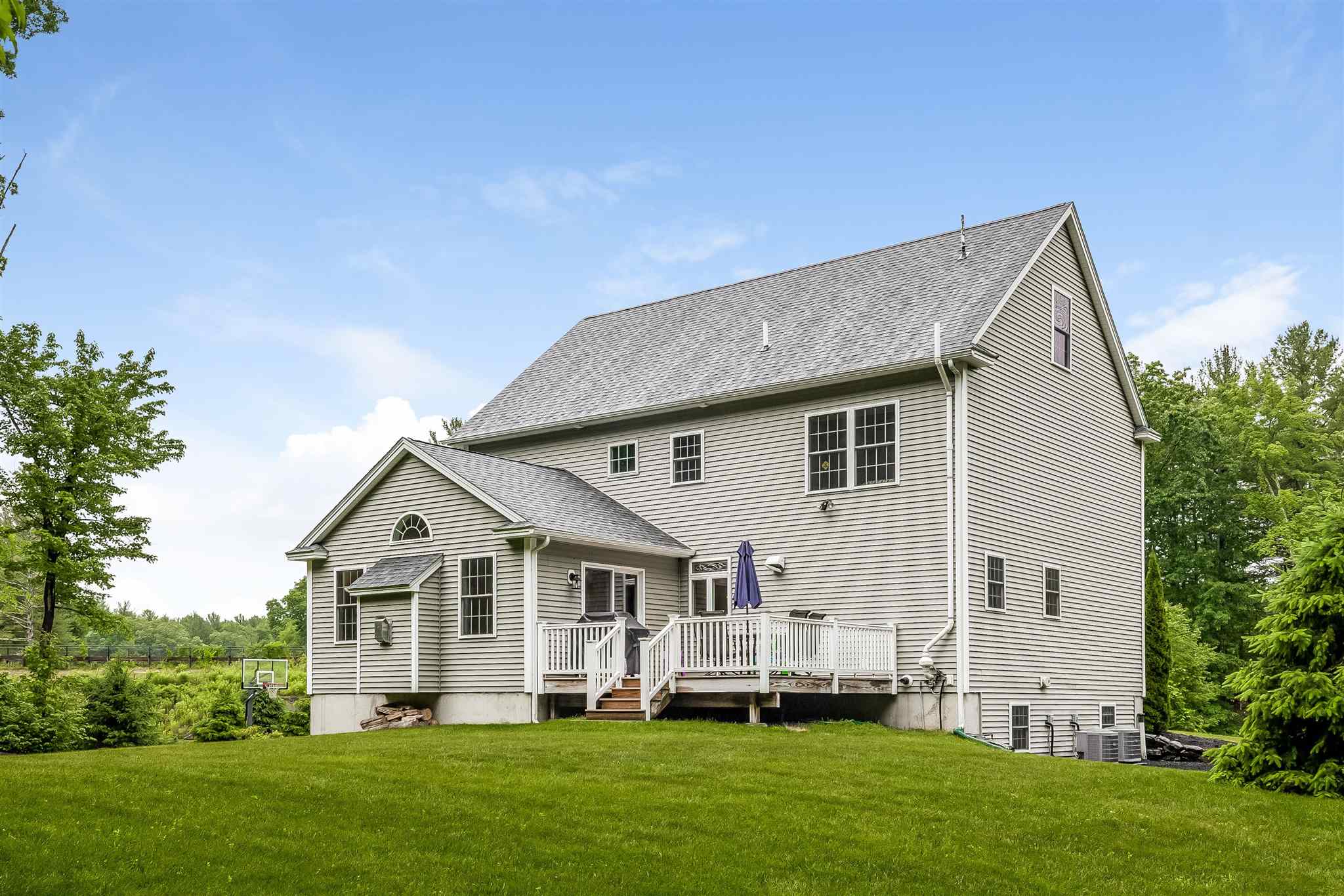 7 Mallard Road Windham, NH 03087 - Photo 29 of 40 Gallery Image 29