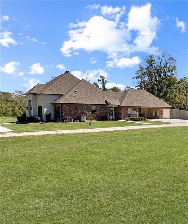28524 Highway 22 Springfield, LA 70462 - Photo 3 of 44