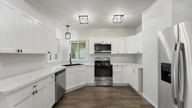 $365,000 | 38502 County State Aid Highway 30, Eden Valley, MN 55329