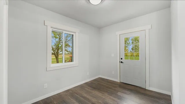 $365,000 | 38502 County State Aid Highway 30, Eden Valley, MN 55329