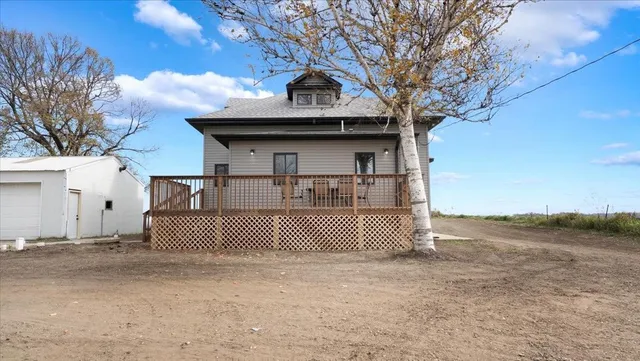 $365,000 | 38502 County State Aid Highway 30, Eden Valley, MN 55329