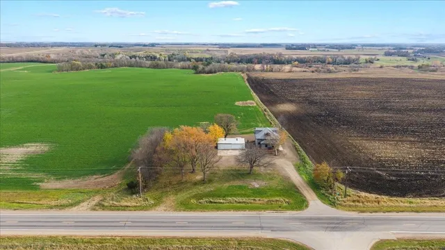 $365,000 | 38502 County State Aid Highway 30, Eden Valley, MN 55329