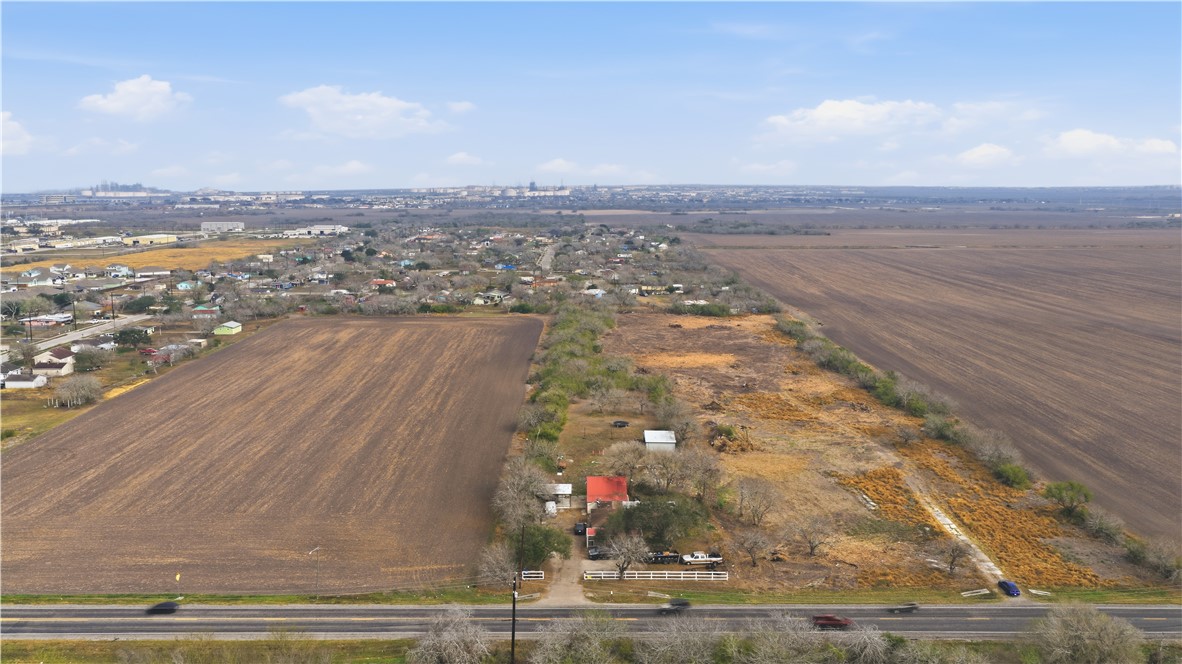1620 Rand Morgan Road Corpus Christi, TX 78409 - Photo 6 of 9