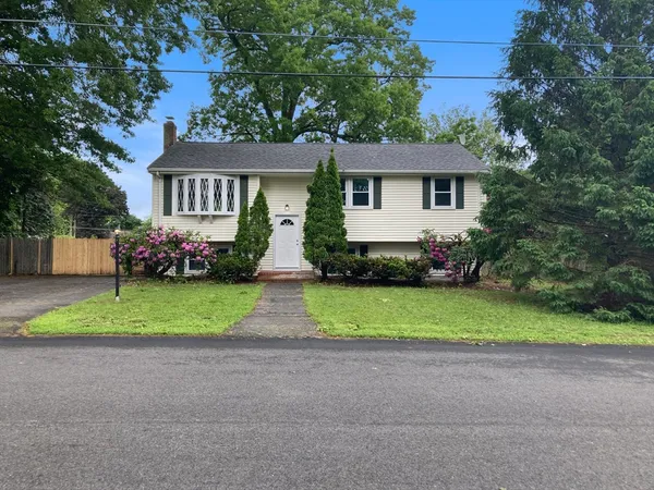 $574,900 | 35 Donna Street, Brockton, MA 02302