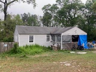 2404 Jennings Road Augusta, GA 30906 - Photo 1 of 10 a view of a house with a yard and large tree
