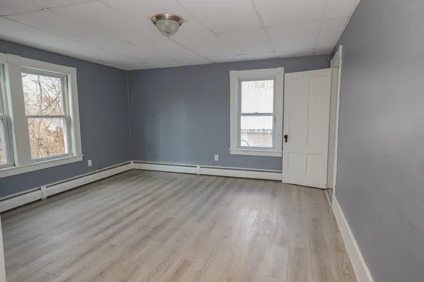 $209,900 | 5 Front Street, Mexico, ME 04257