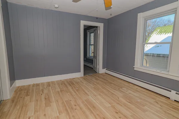 $209,900 | 5 Front Street, Mexico, ME 04257