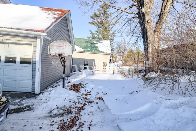 $215,000 | 5 Front Street, Mexico, ME 04257