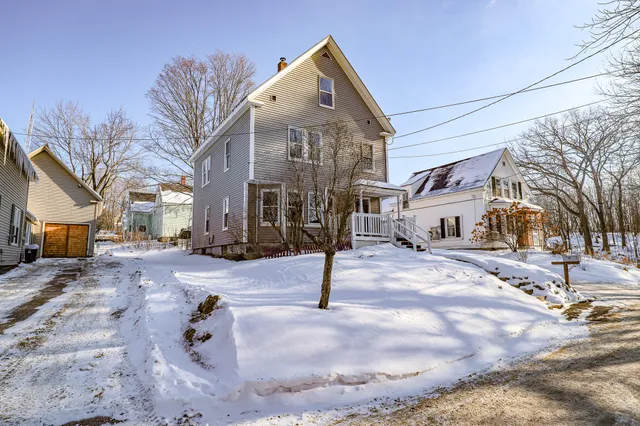 $215,000 | 5 Front Street, Mexico, ME 04257