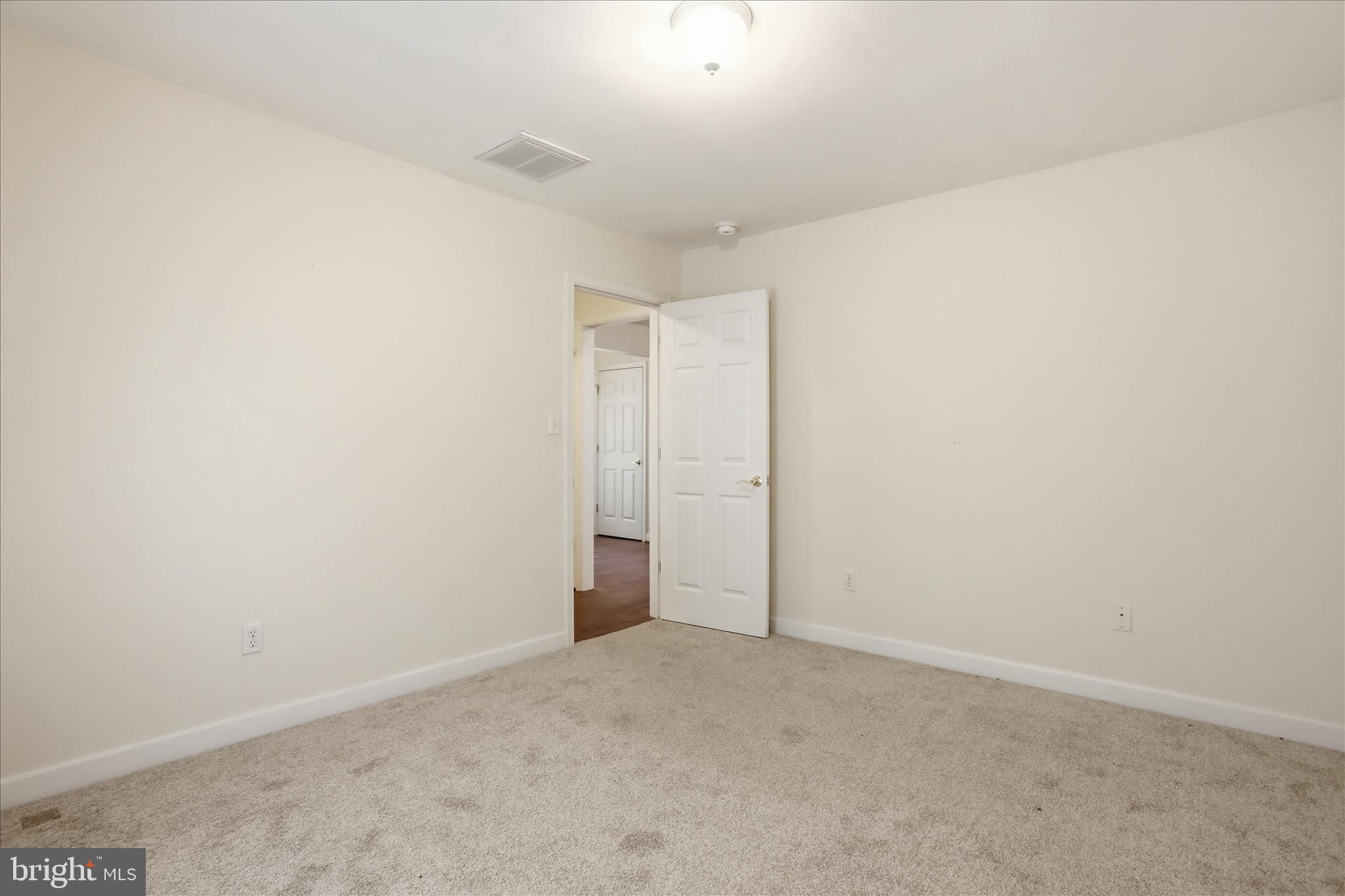 127 Spanish Oak Road Stephens City, VA 22655 - Photo 25 of 35