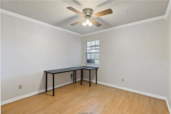 $345,000 | 3704 Eastshire Court, Bryan, TX 77802