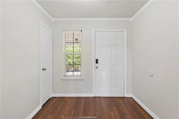 $345,000 | 3704 Eastshire Court, Bryan, TX 77802