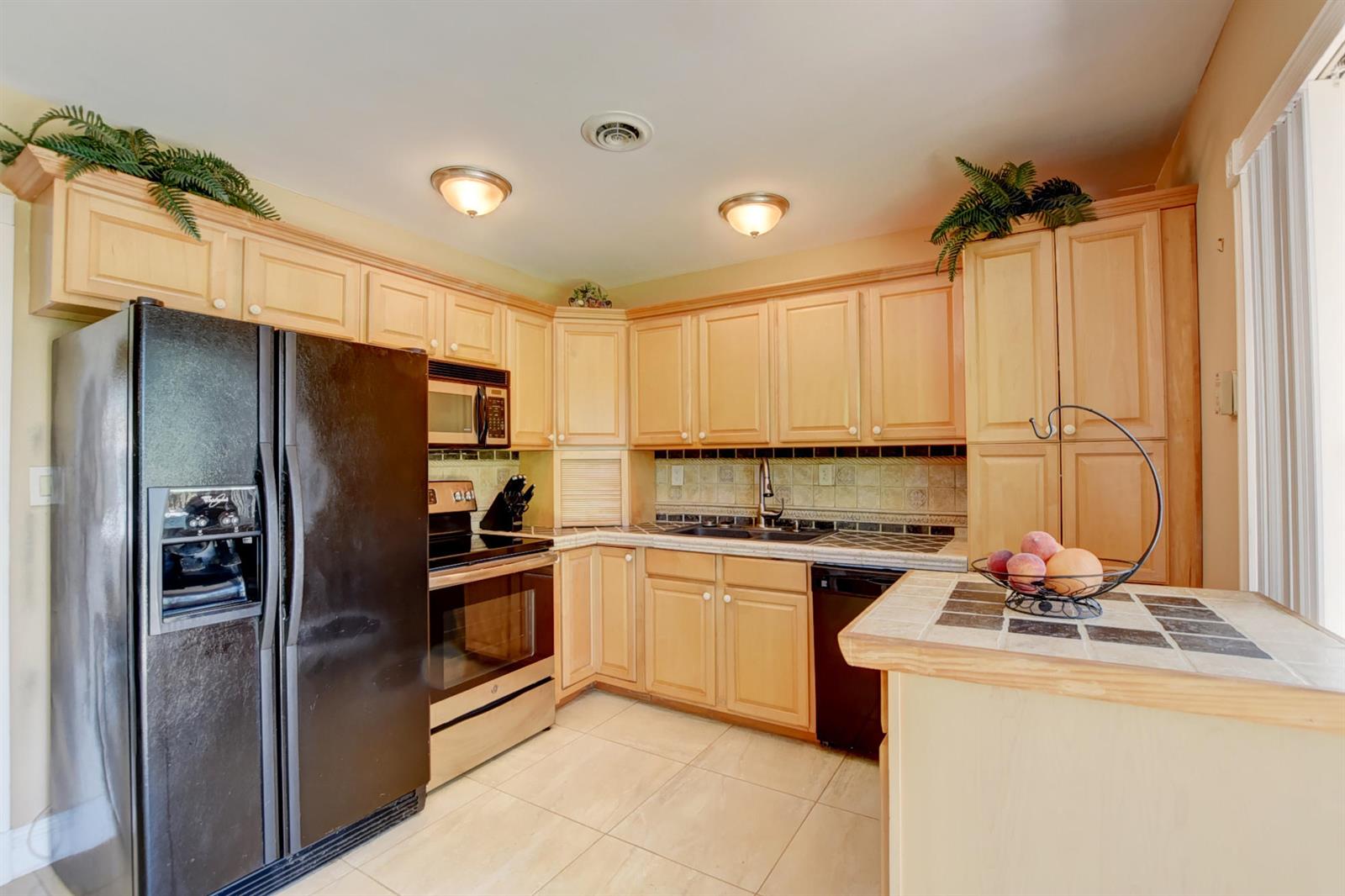 1144 Southwest 4th Street Boca Raton, FL 33486 - Photo 11 of 42 24_ebf_7978and4more