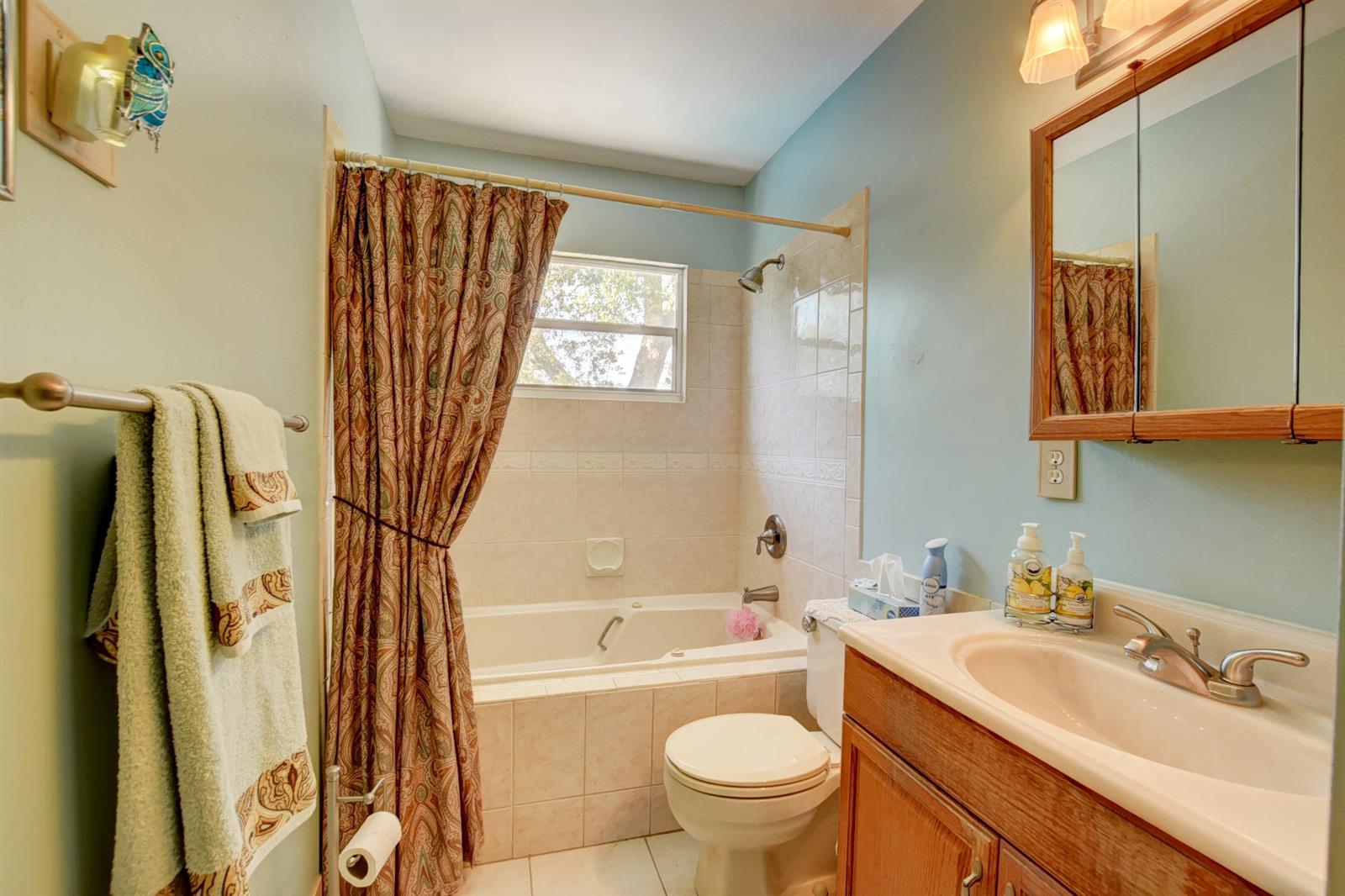 1144 Southwest 4th Street Boca Raton, FL 33486 - Photo 34 of 42 32_ebf_8018and4more