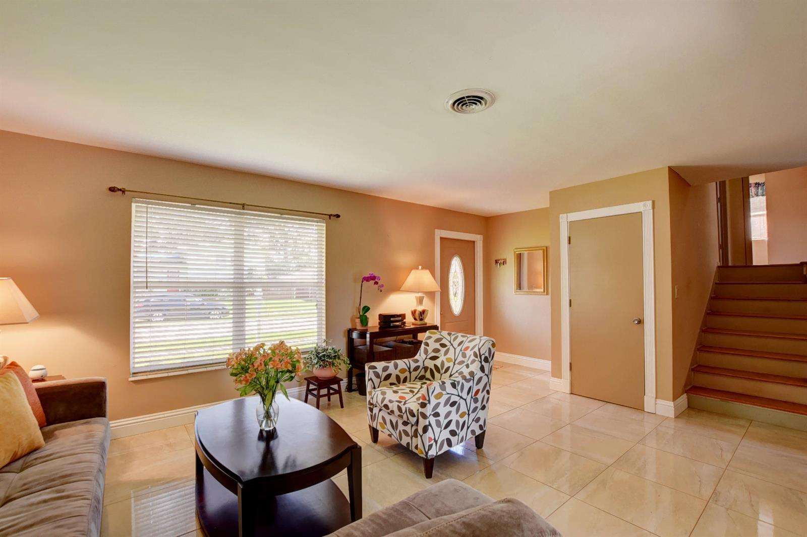 1144 Southwest 4th Street Boca Raton, FL 33486 - Photo 5 of 42 20_ebf_7958and4more