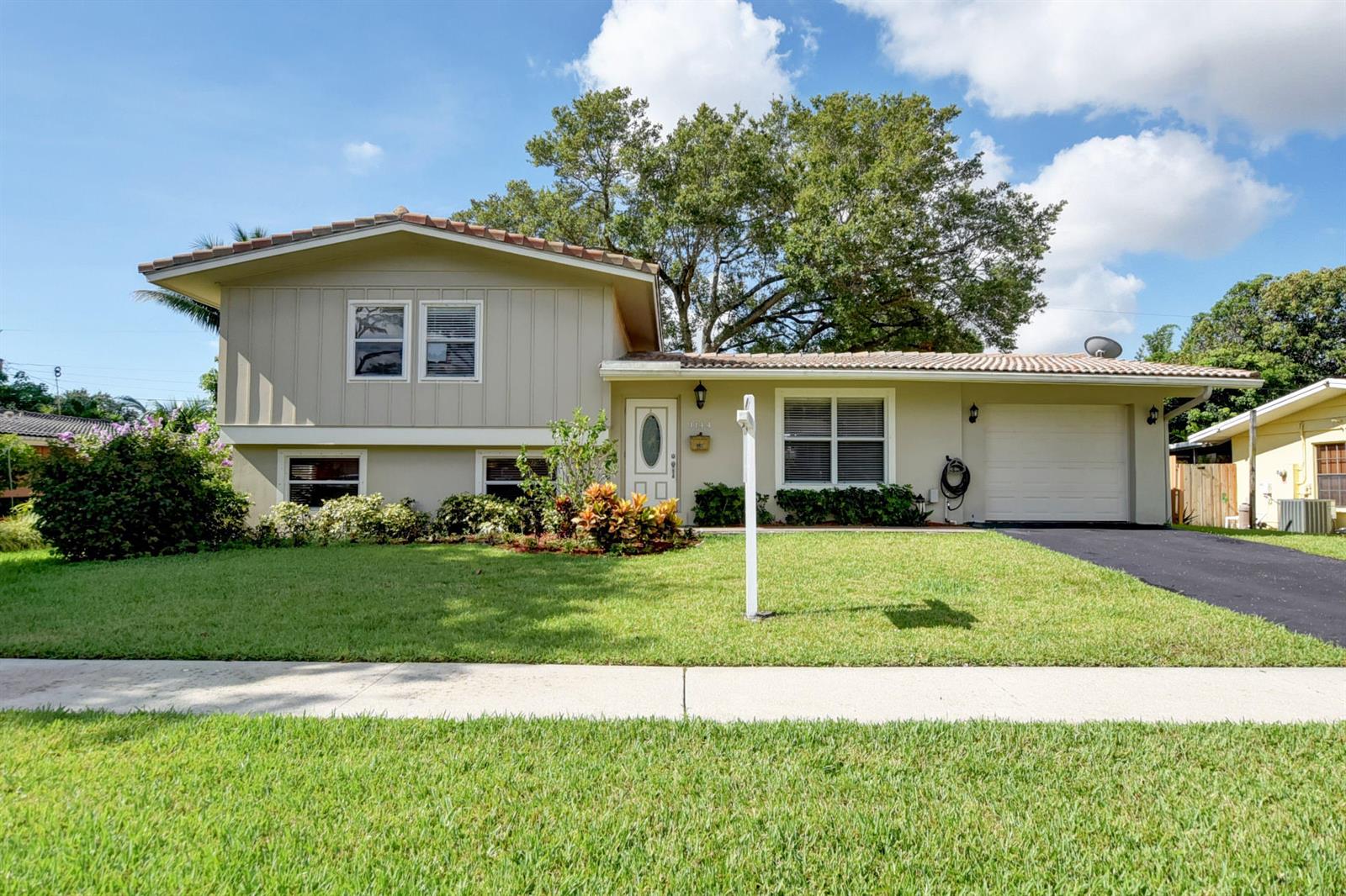 1144 Southwest 4th Street Boca Raton, FL 33486 - Photo 41 of 42 14_ebf_7928and4more