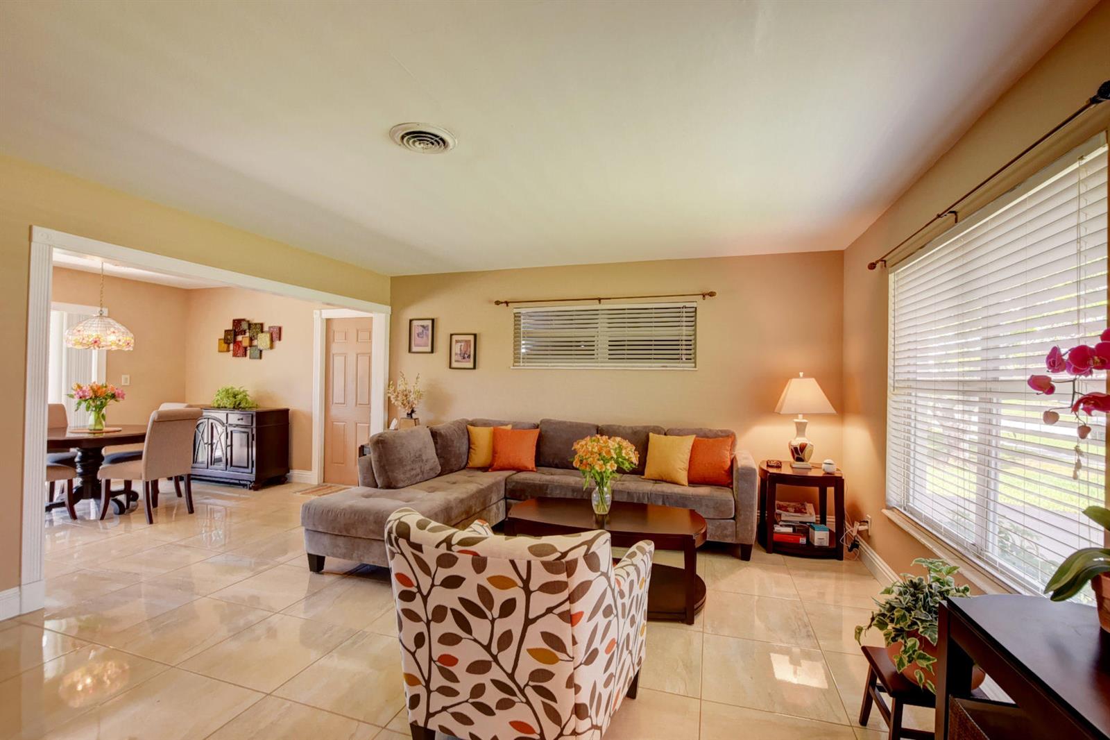 1144 Southwest 4th Street Boca Raton, FL 33486 - Photo 9 of 42 18_ebf_7948and4more