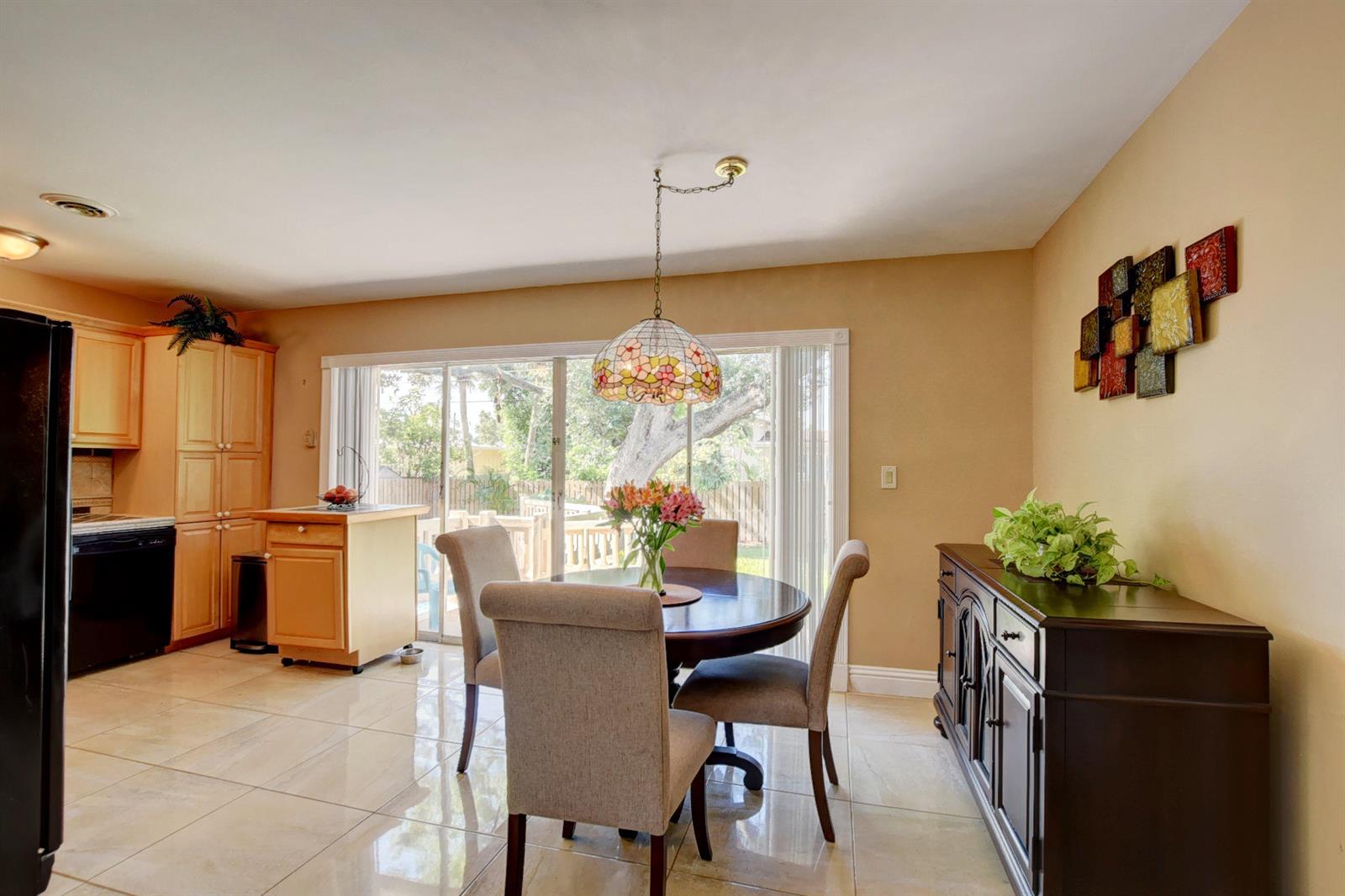 1144 Southwest 4th Street Boca Raton, FL 33486 - Photo 10 of 42 23_ebf_7973and4more