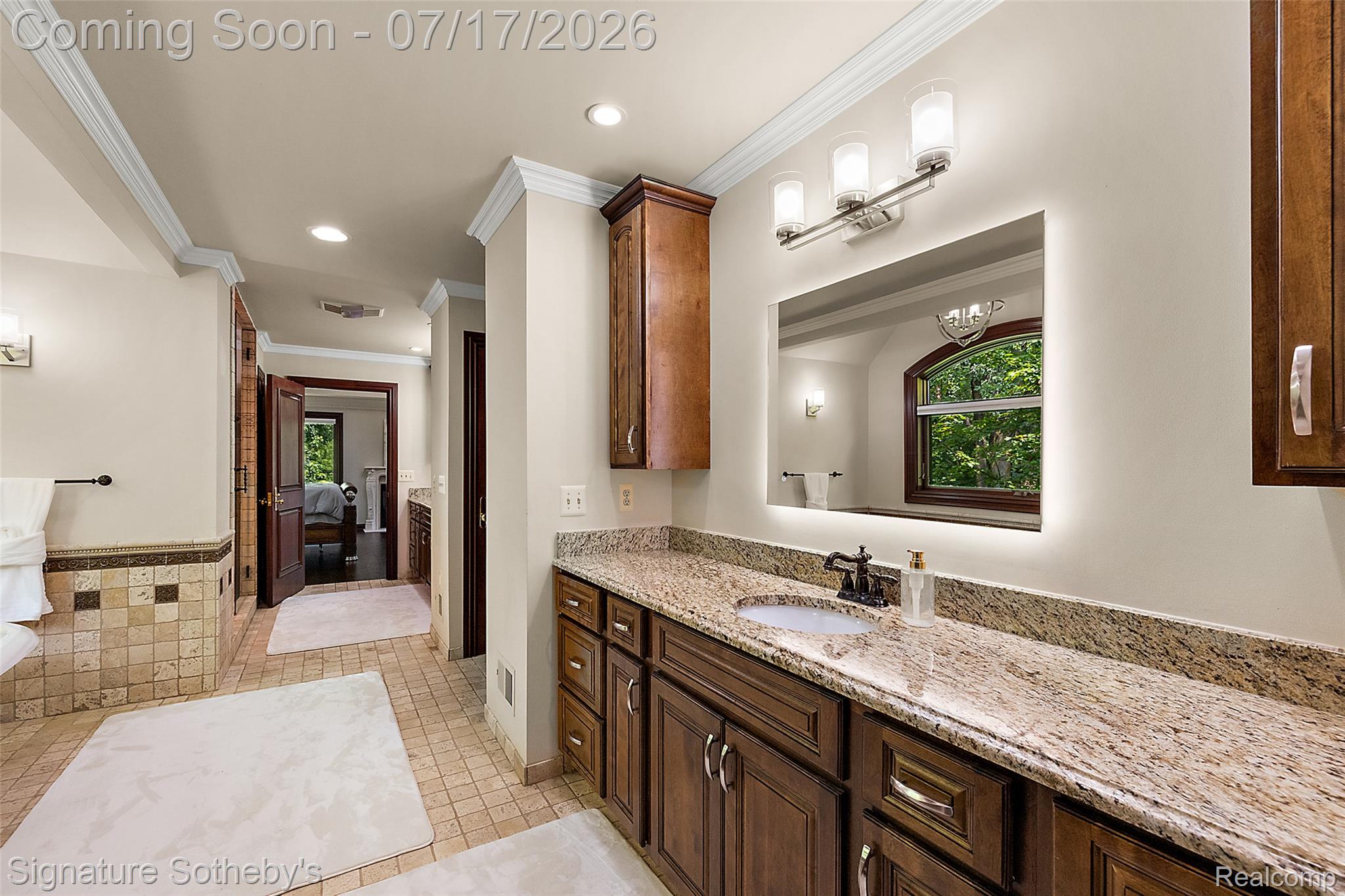 1235 Westview Road Bloomfield Hills, MI 48304 - Photo 40 of 77 1235 Westview-98.jpg