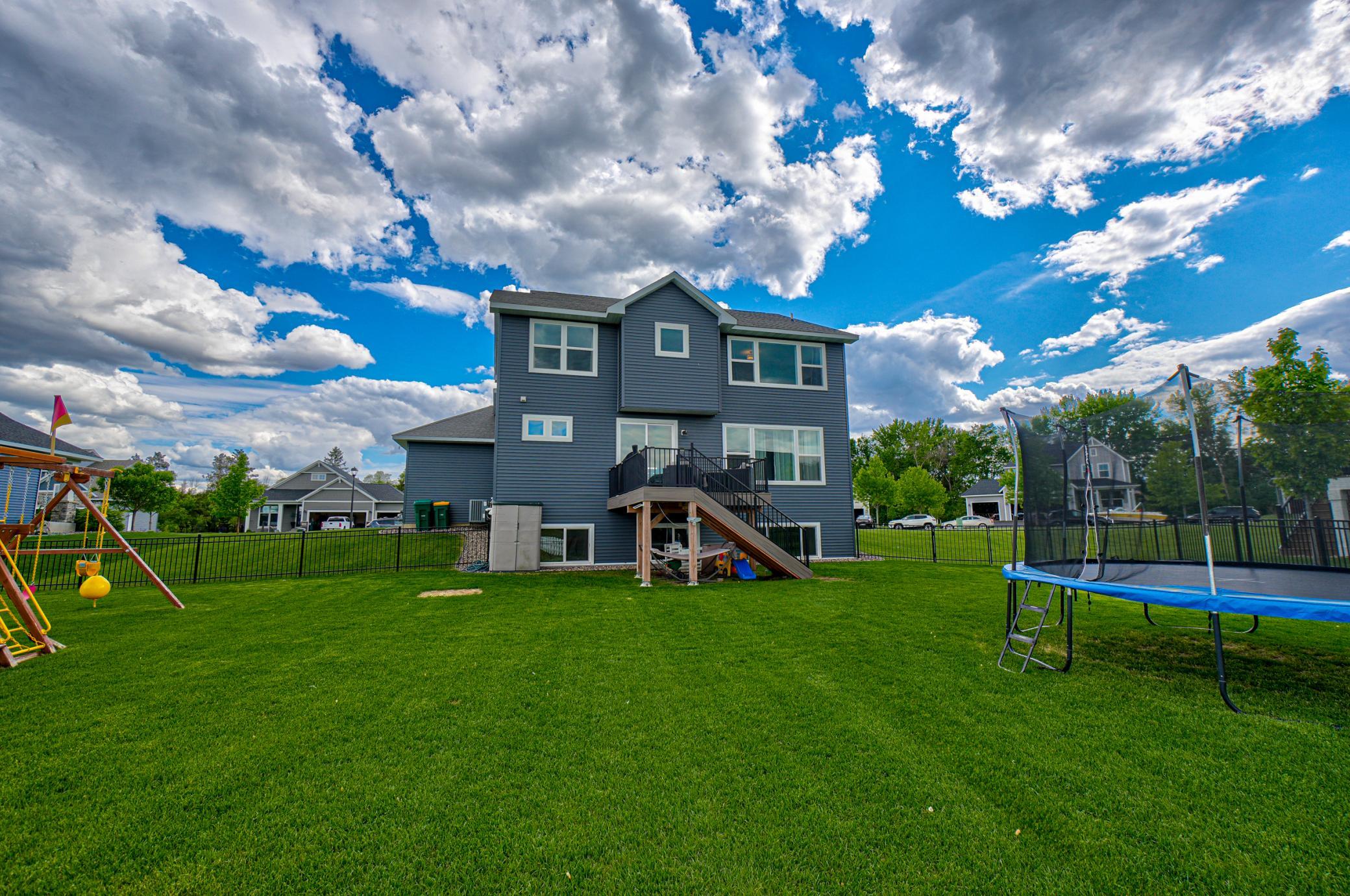 1439 Lee Circle Hudson, WI 54016 - Photo 15 of 17
