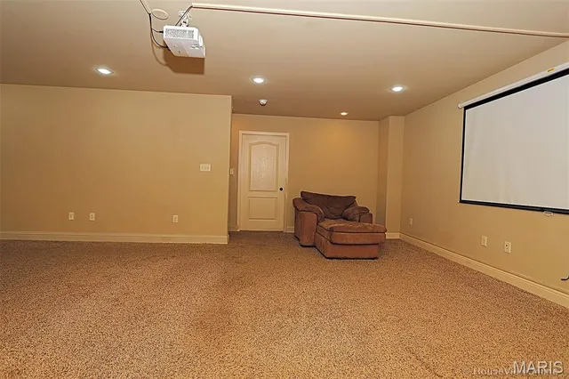 $335,000 | 1633 Challenger Court, Jackson, MO 63755