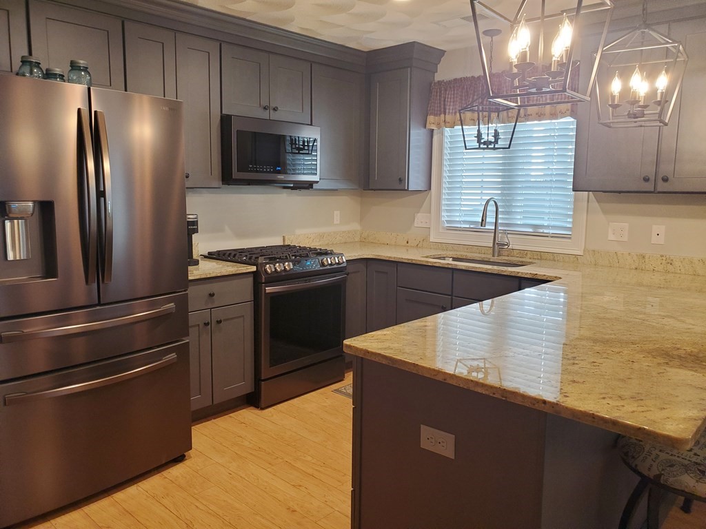 30 Rivers Edge Drive, Unit 30 Coventry, RI 02816 - Photo 7 of 26 Gallery Image 7