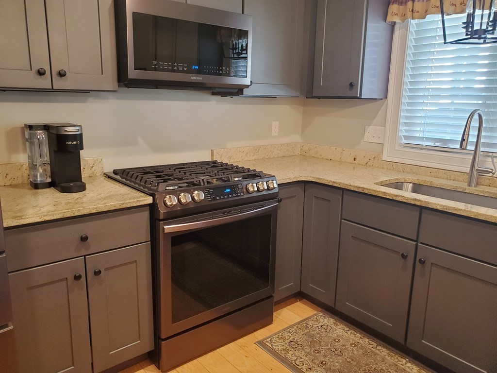 30 Rivers Edge Drive, Unit 30 Coventry, RI 02816 - Photo 8 of 26 Gallery Image 8