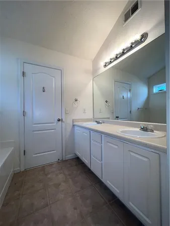 $2,600 | 324 White Oak Way, Canton, GA 30114