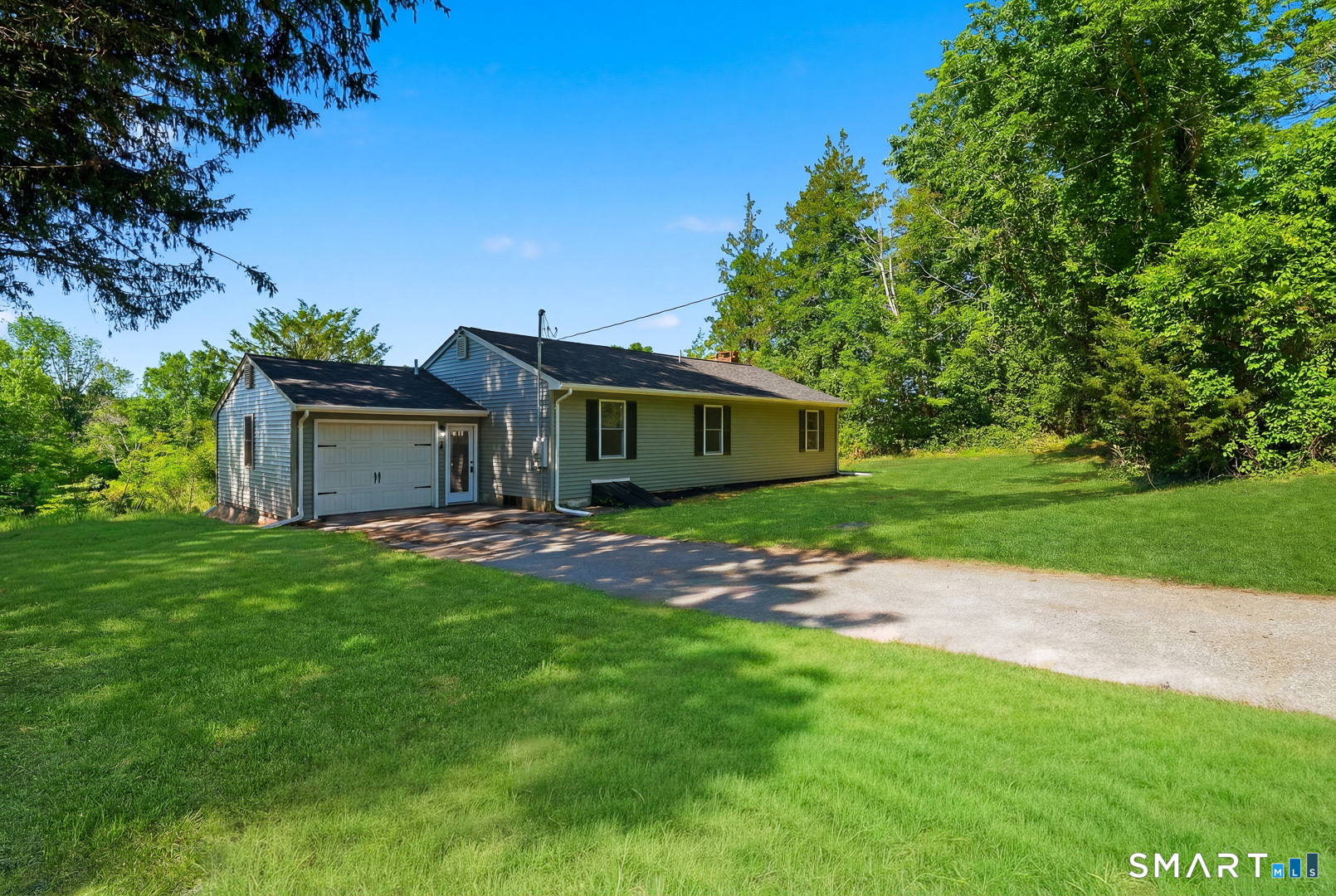 18 Maynard Hill Road Preston, CT 06365 - Photo 6 of 34 Grass has been digitally enhanced