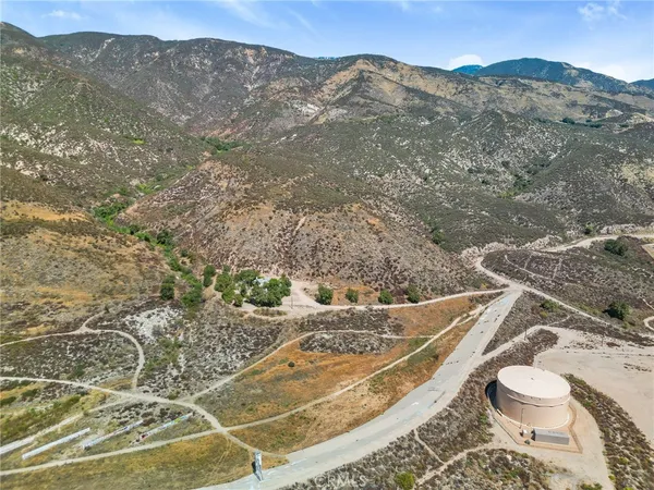 $325,000 | 2 Hill Drive West, San Bernardino, CA 92407