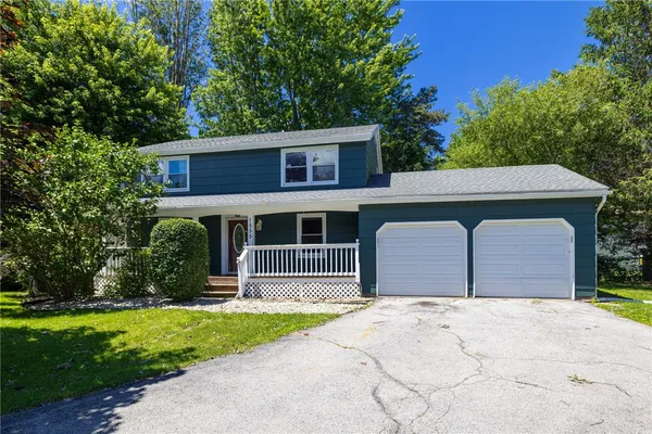 $249,900 | 1555 Trefoil Court, Walworth, NY 14568
