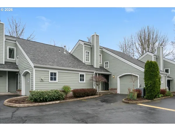 $375,000 | 13491 Southwest Summerwood Drive, Portland, OR 97223