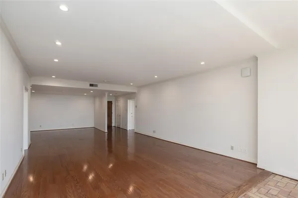 $3,875 | 6335 West Northwest Highway, Unit 614, Dallas, TX 75225