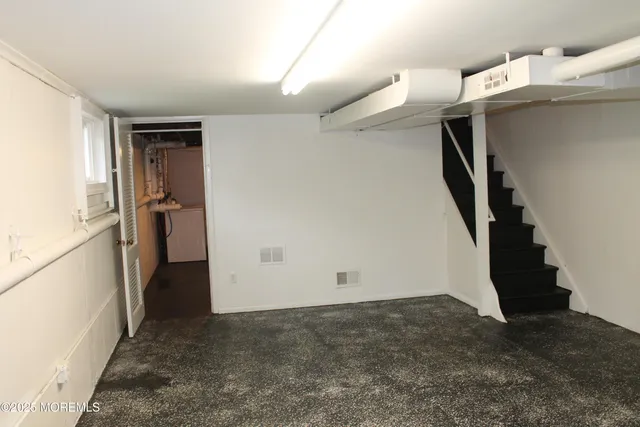 $525,000 | 11 Lammers Street, Hazlet, NJ 07730