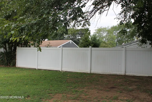 $525,000 | 11 Lammers Street, Hazlet, NJ 07730