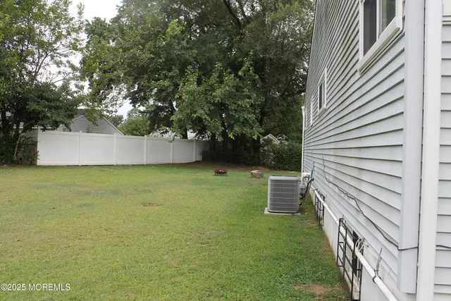 $525,000 | 11 Lammers Street, Hazlet, NJ 07730