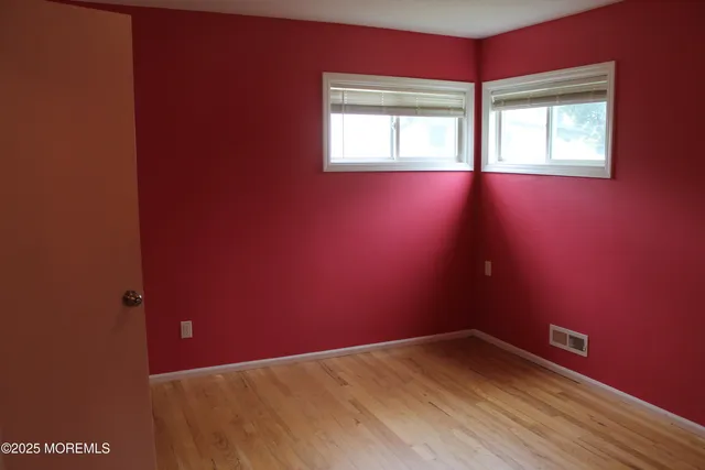 $525,000 | 11 Lammers Street, Hazlet, NJ 07730