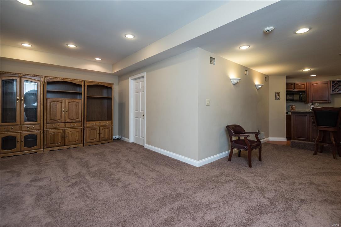 1505 Dietrich Ridge Drive Ballwin, MO 63021 - Photo 35 of 49 Gallery Image 35